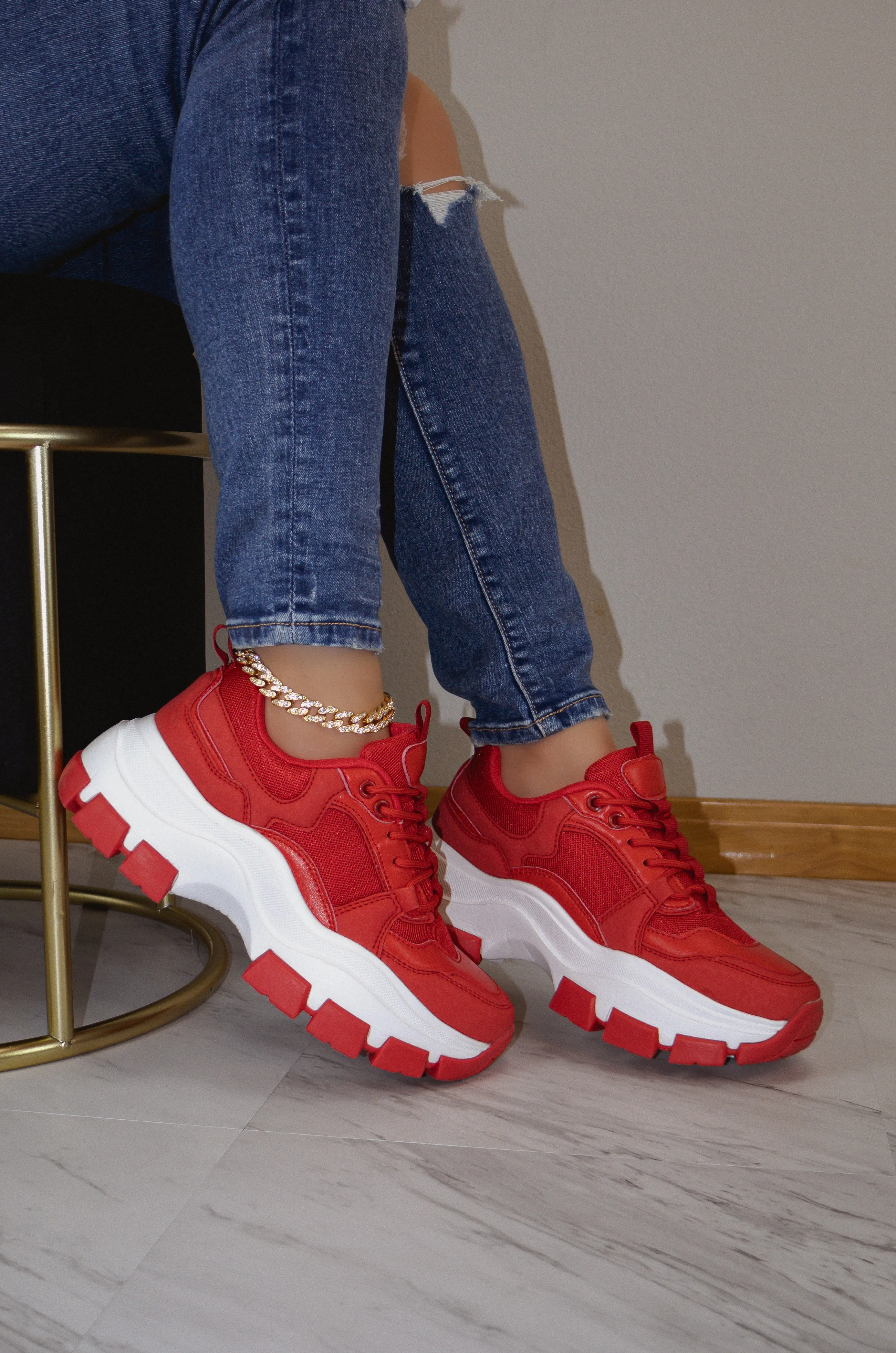 Azuka - Women's Chunky Lace-Up Sneakers, Wide Fit & Pull Tab, Breathable, Perfect for Casual Outfits or Streetwear Looks, lightweight Composite