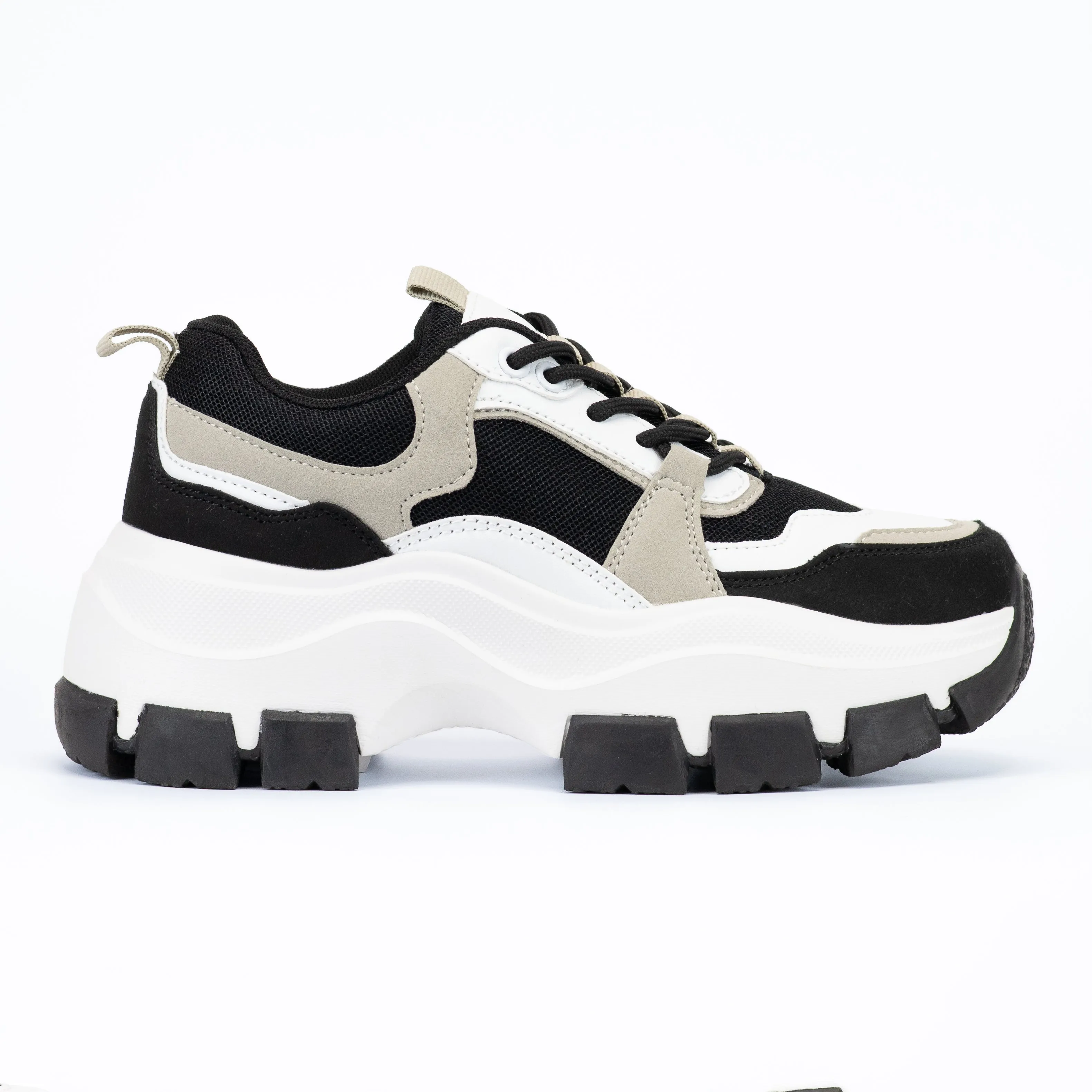 Azuka - Women's Chunky Lace-Up Sneakers, Wide Fit & Pull Tab, Breathable, Perfect for Casual Outfits or Streetwear Looks, lightweight Composite