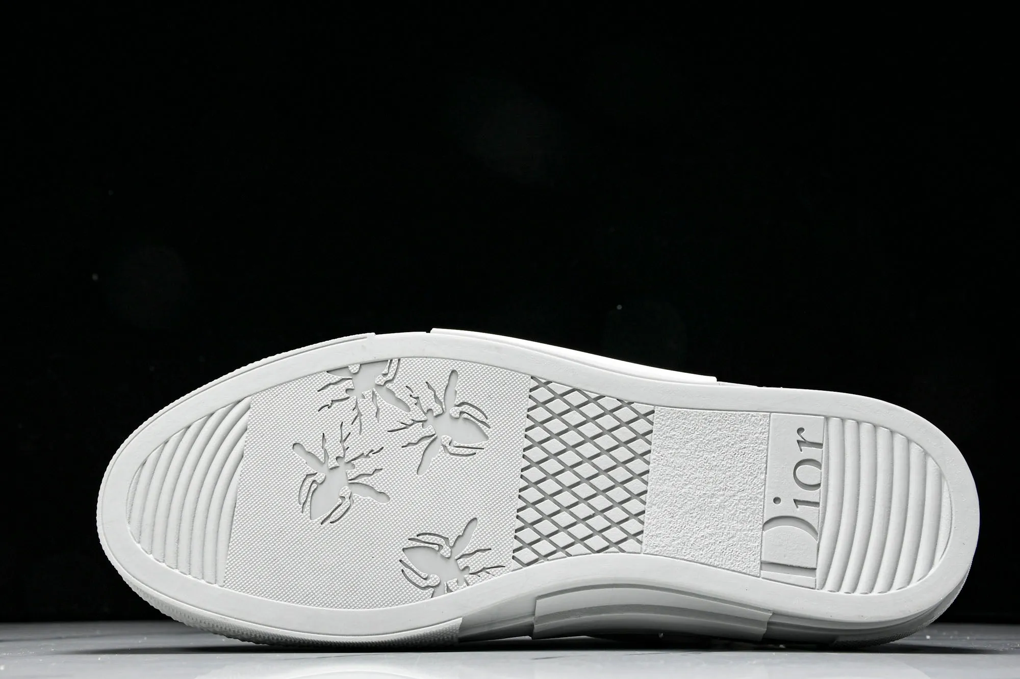 D1or B23 High ‘Oblique Silver’