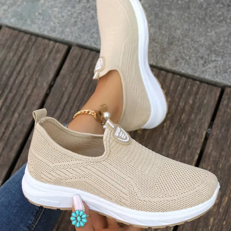 Dasgaus Women's Slip-On Breathable Barefoot Shoes for Casual Spring/Autumn Wear