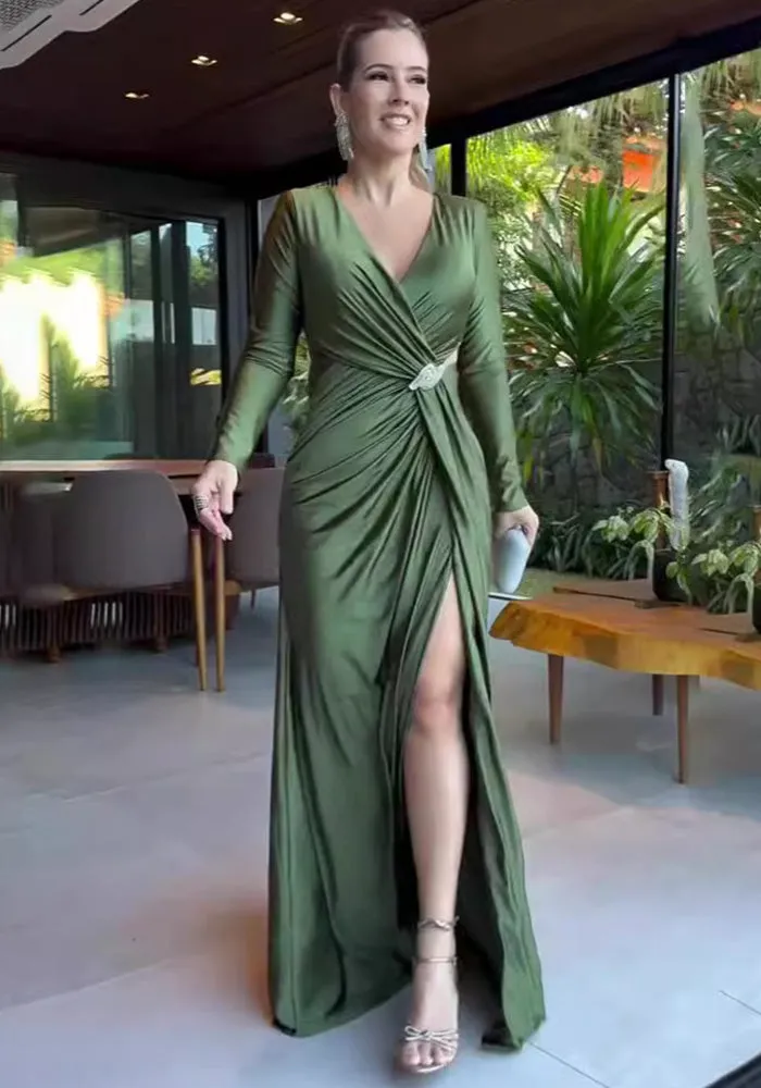 Elegant Long-Sleeve Wrap Maxi Dress with V-Neckline and Side Slit