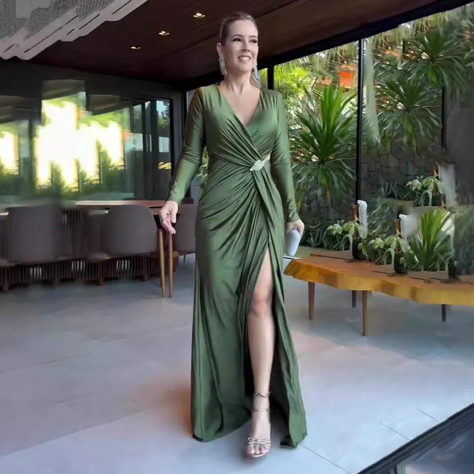 Elegant Long-Sleeve Wrap Maxi Dress with V-Neckline and Side Slit