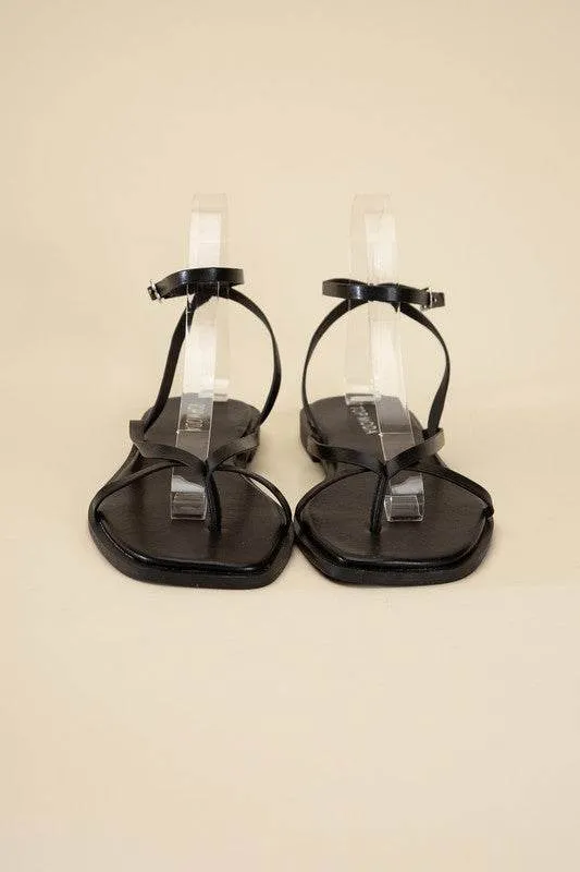 ELIO-1 Flat Sandals