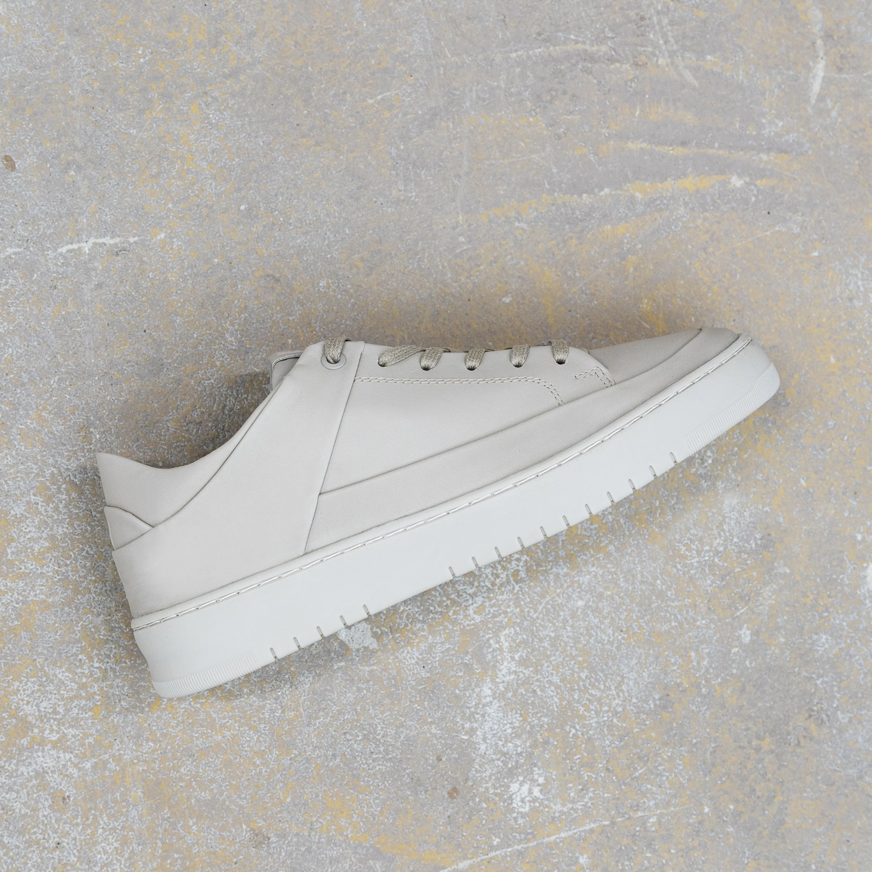 Hinson Bennet P4 Low Beige Leather