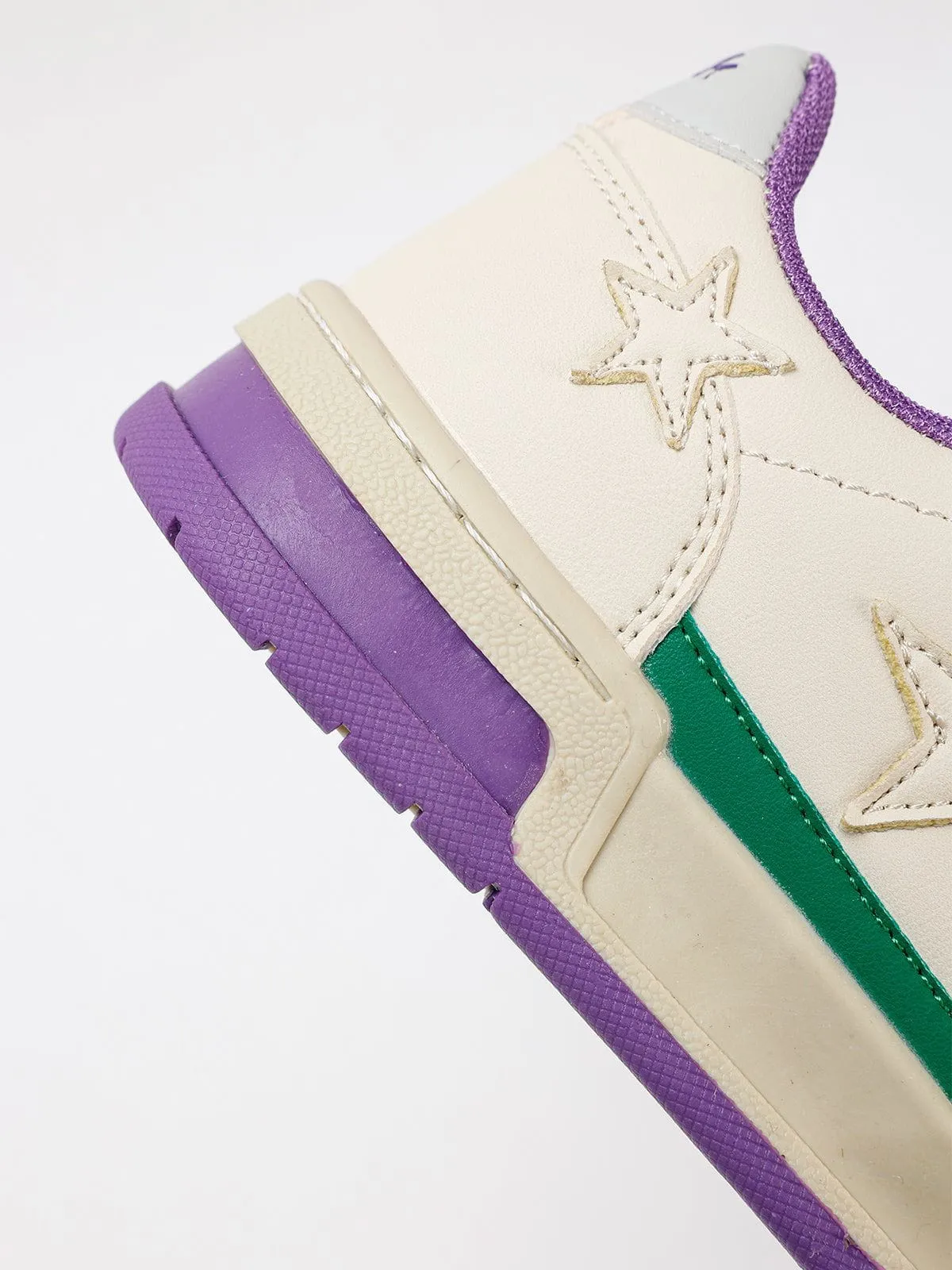 Kicksteria - Vintage Pentagram Shoes