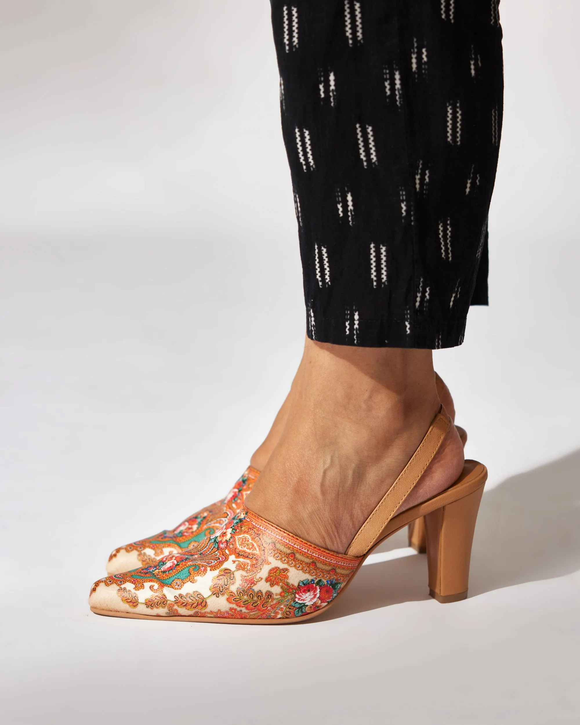 Mon Amour - Heels : Beige