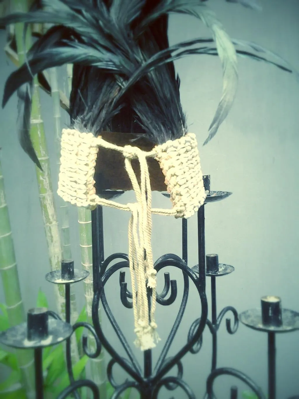 Traditional papua tribe crown black Feathers