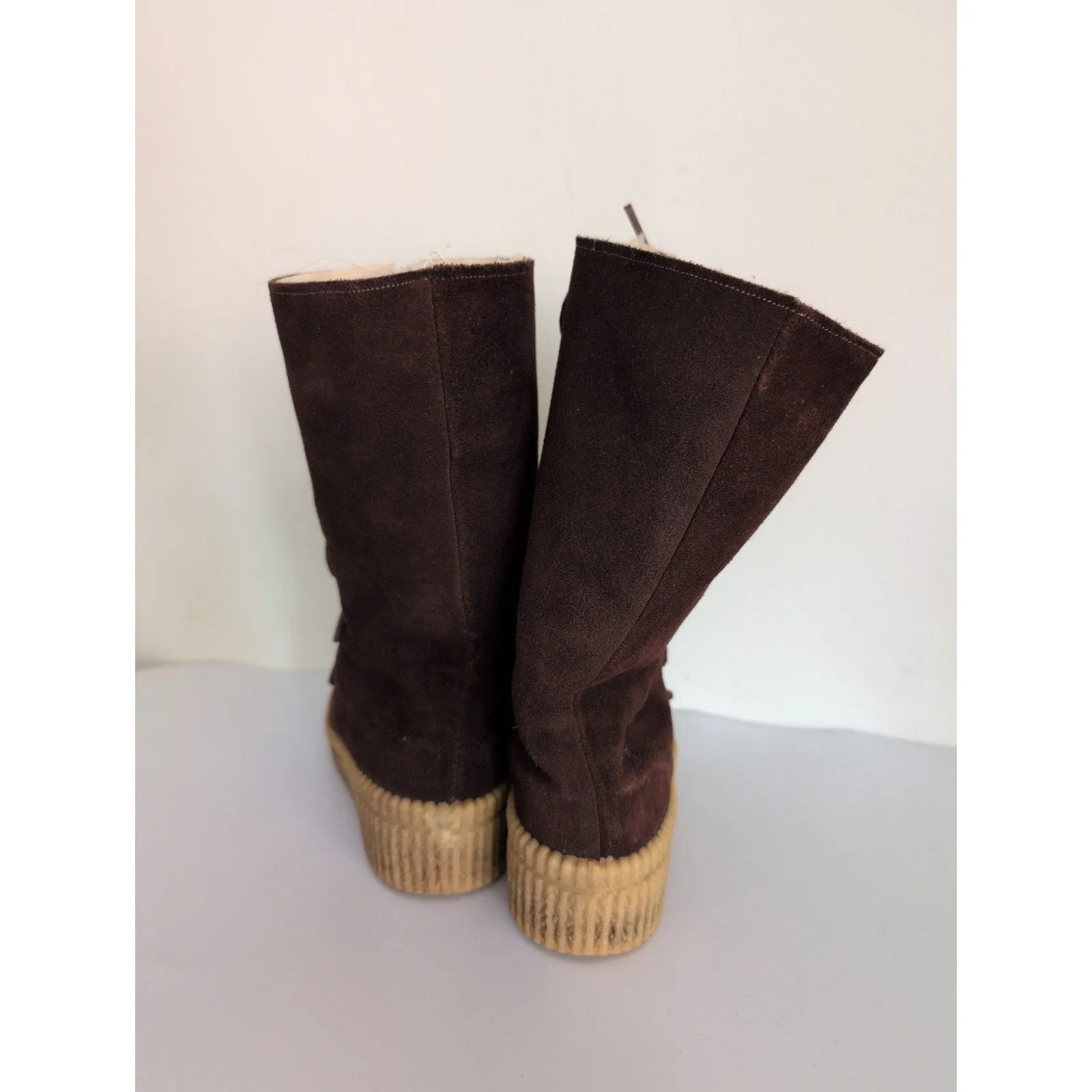 Vintage 70s Winter Boots Ladies Brown Suede   Shearling Size 9