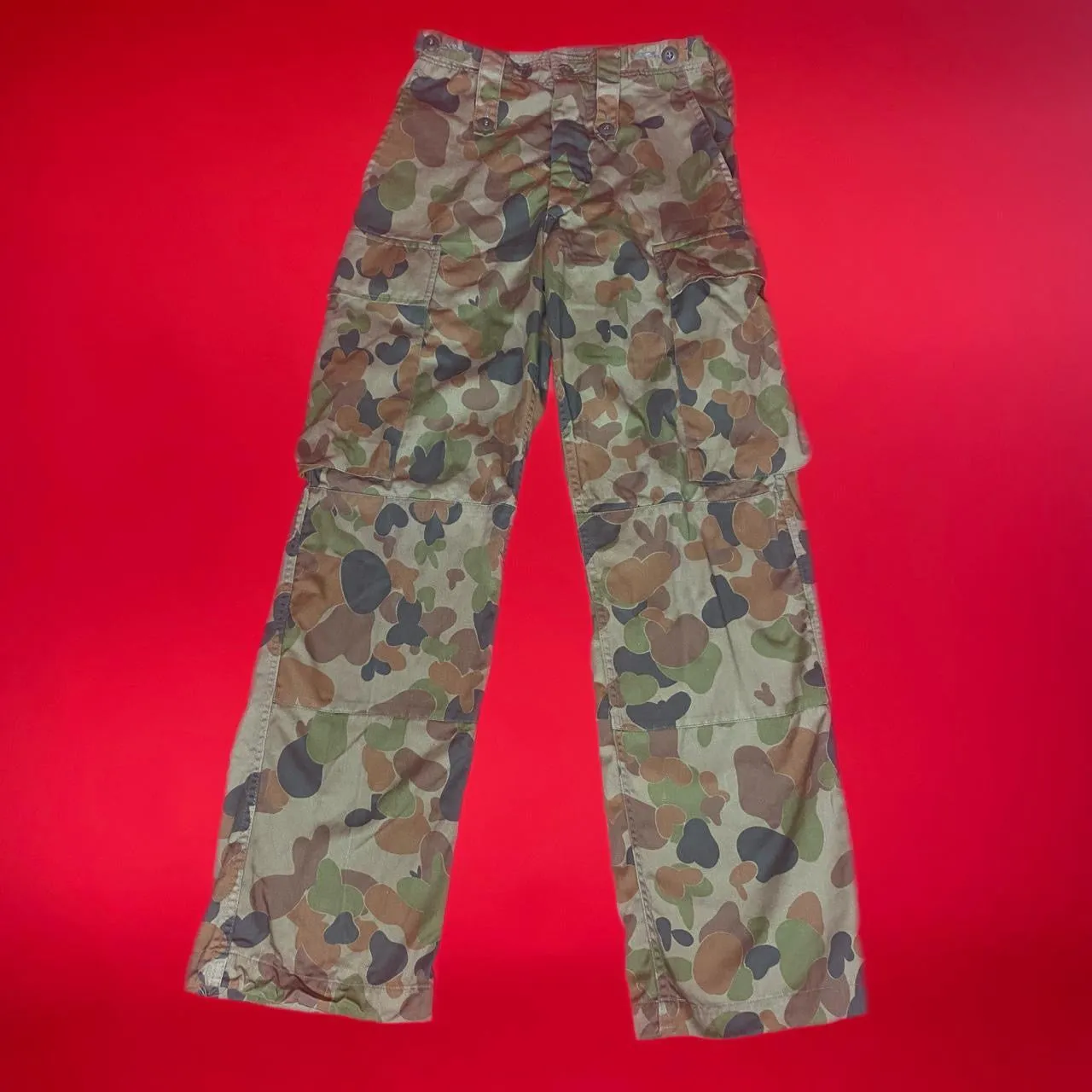 Vintage combat camo pants