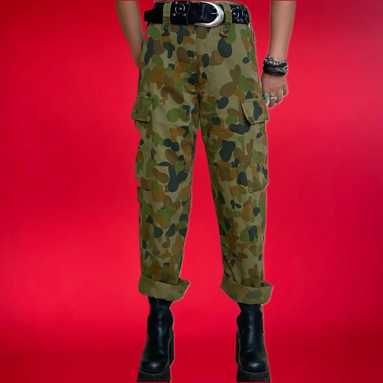 Vintage combat camo pants