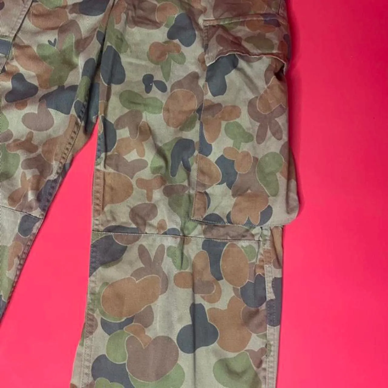 Vintage combat camo pants